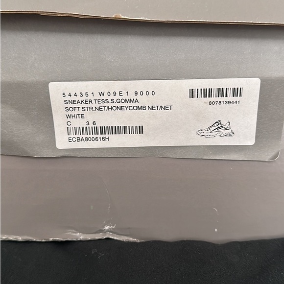 Balenciaga Triple S Clear Logo Trainers - Picture 3 of 3